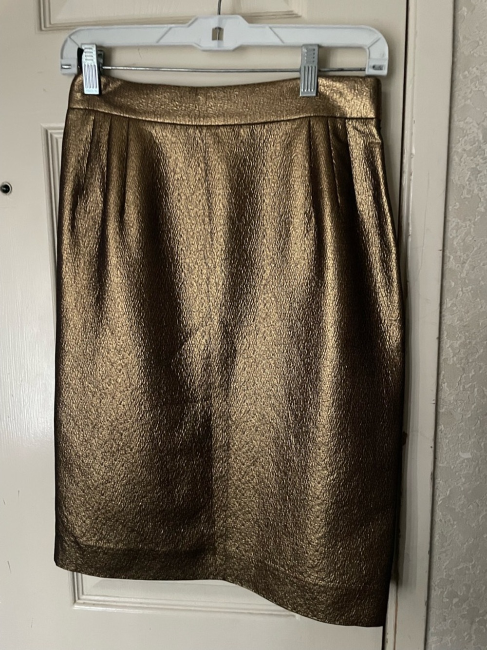 Moschino cheap and chic Metallic Gold Pencil Skirt SZ 6